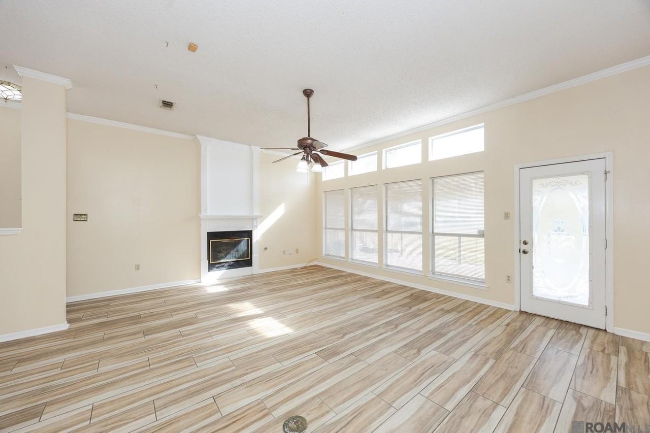 13442 S Fairview Ave - Photo 3 of 20