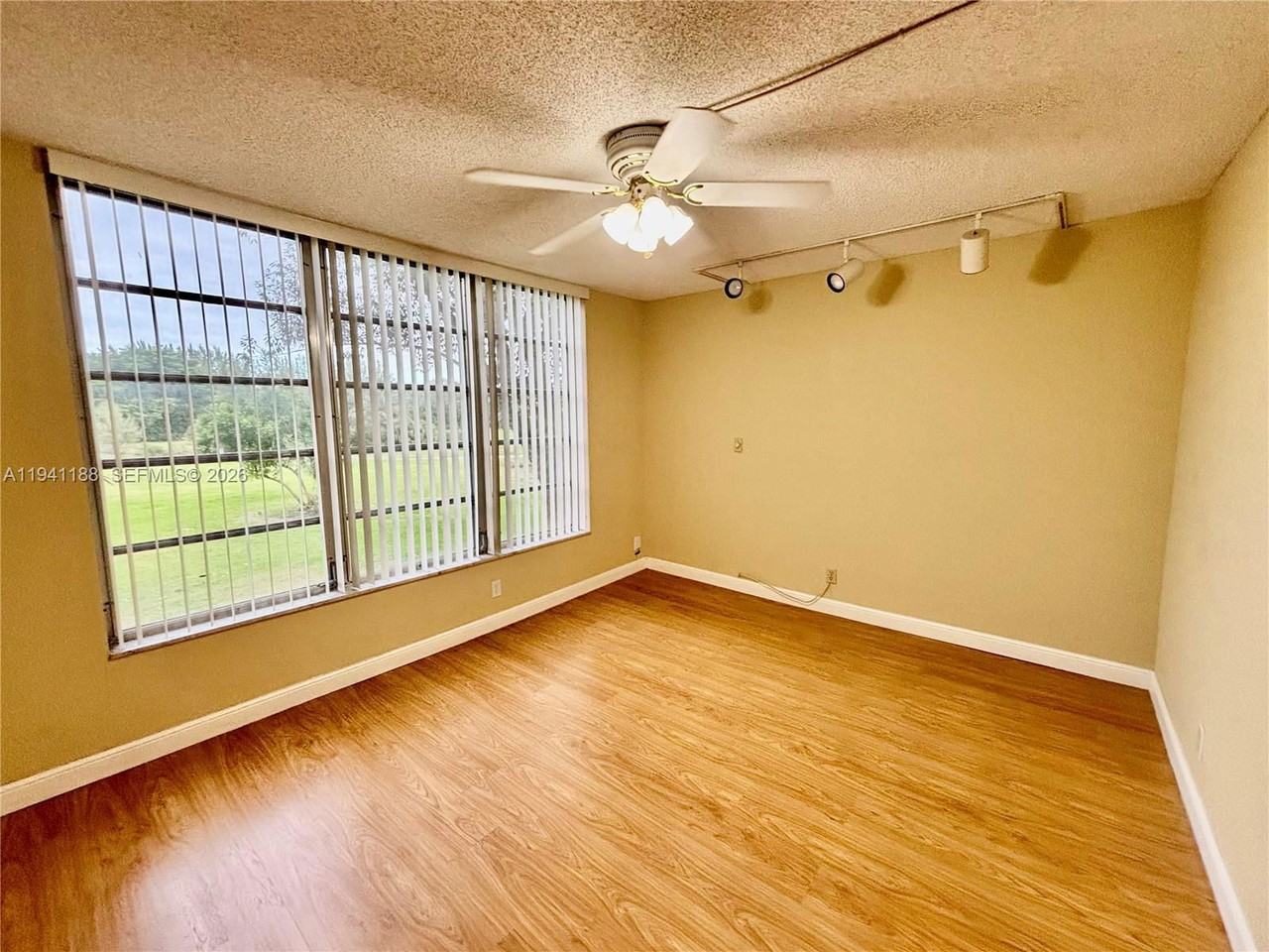 3351 S Palm Aire Dr #205 - Photo 6 of 8