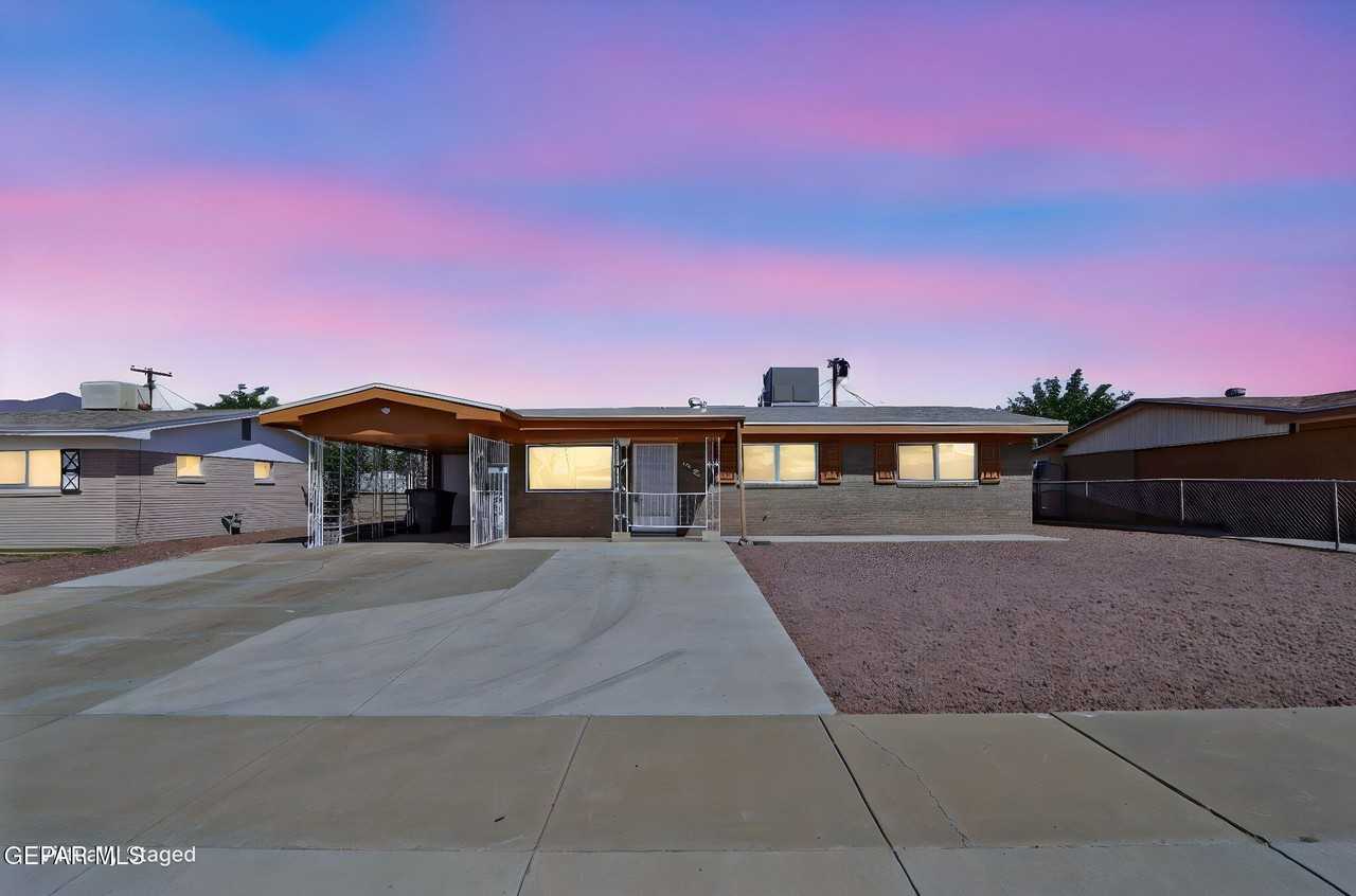 5503 Salisbury Dr - Photo 4 of 40