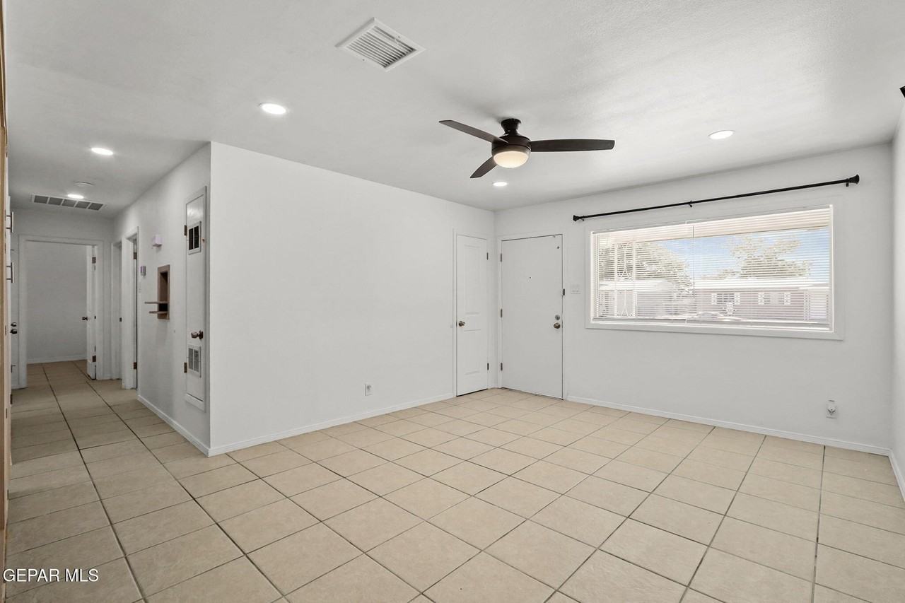 5503 Salisbury Dr - Photo 7 of 40