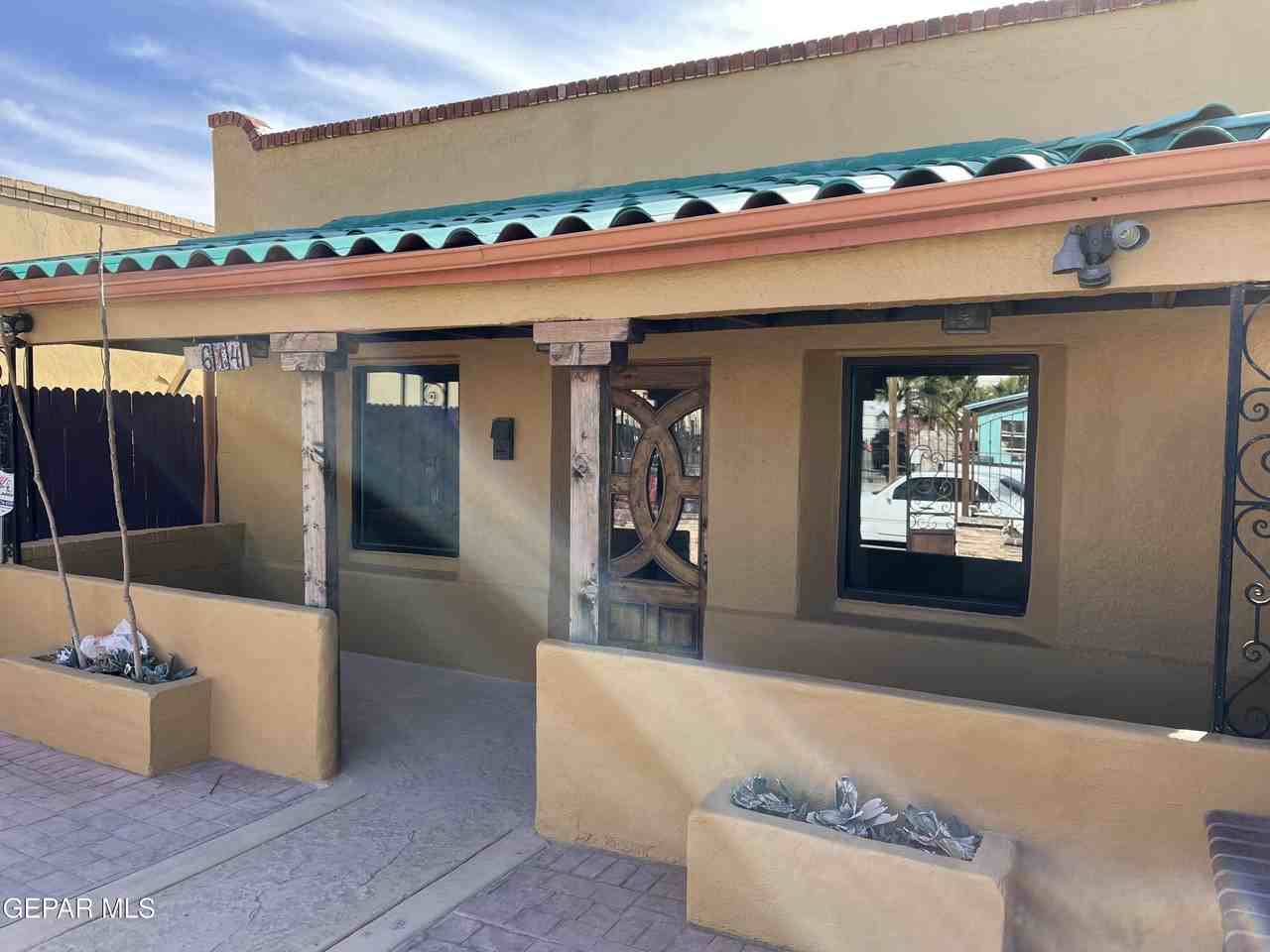 3614 E Missouri Ave - Photo 2 of 15