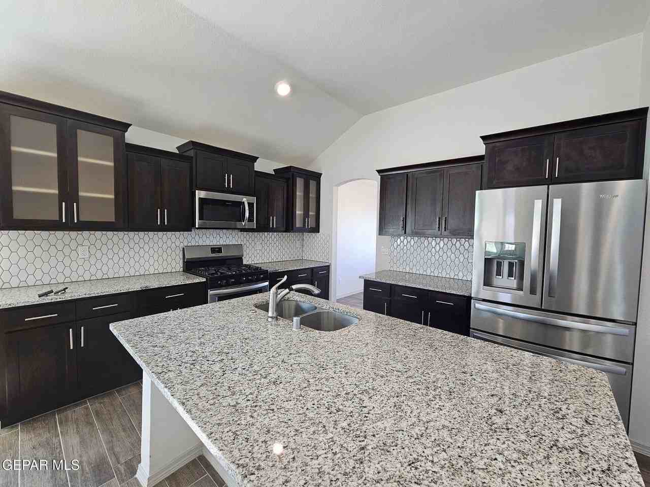 1096 Summer Night Pl - Photo 2 of 22