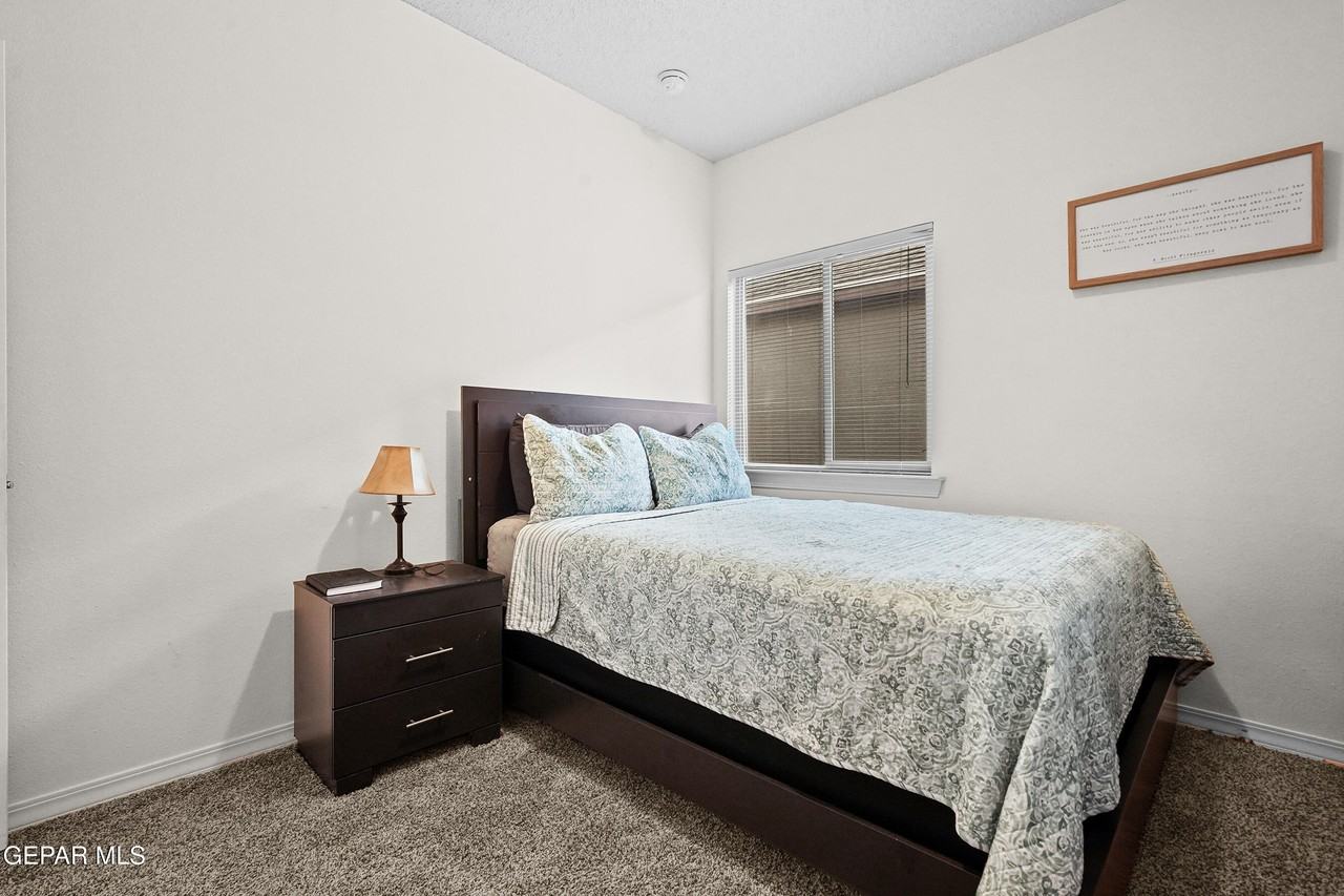 3768 Loma Adriana Dr - Photo 7 of 32