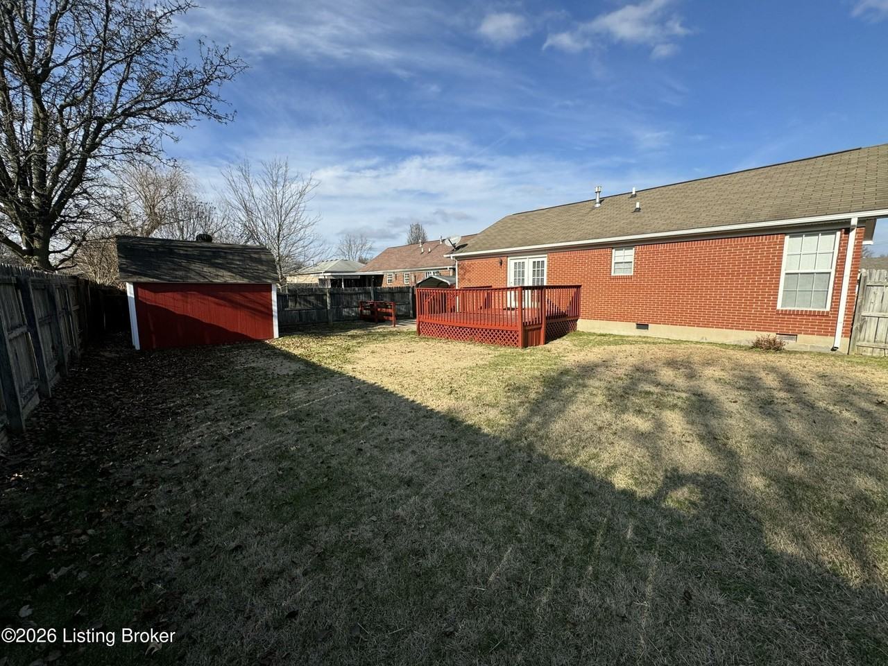 183 Frederick Ct - Photo 7 of 16