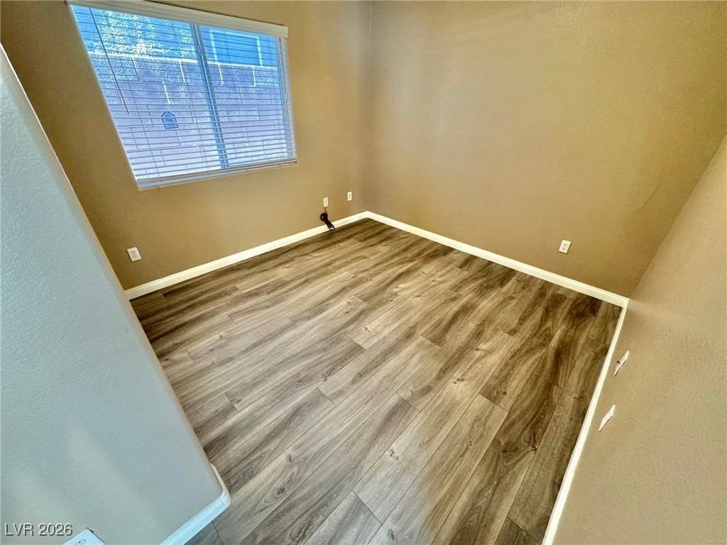 8905 Skyline Peak Ct - Photo 5 of 31