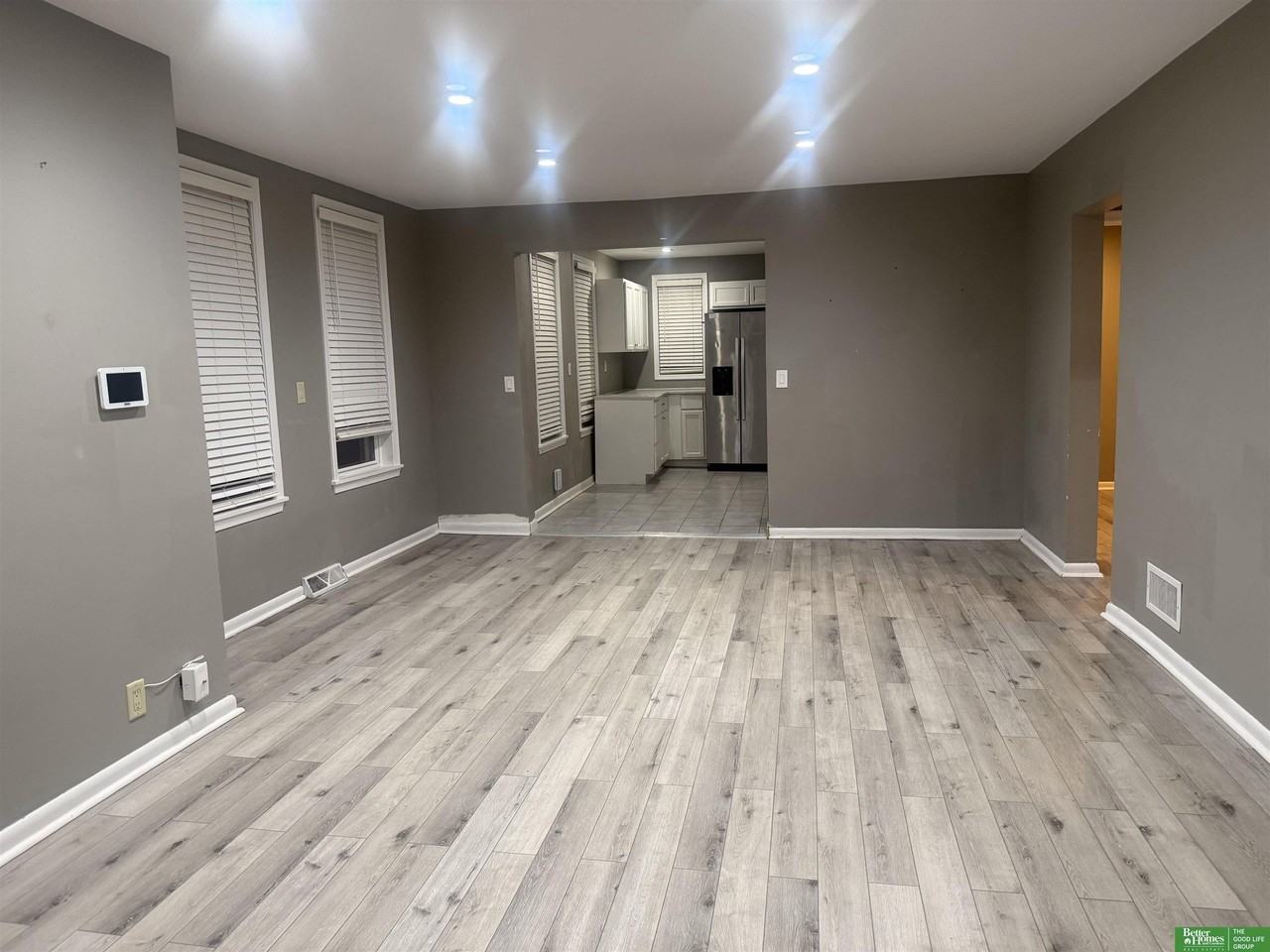 1012 S 22nd St - Photo 2 of 15