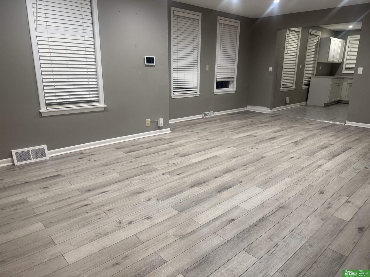 1012 S 22nd St - Photo 3 of 15