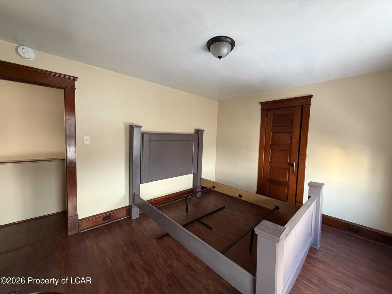 63 Nicholson St - Photo 5 of 6