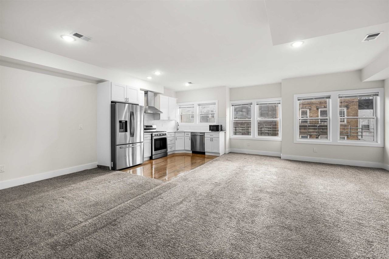 132 Hopkins Ave #2 - Photo 4 of 16