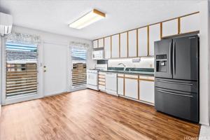 featured image of 1211 Kuokoa St