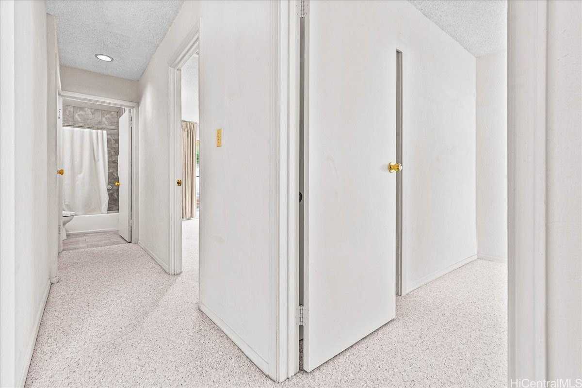 1211 Kuokoa St - Photo 6 of 25