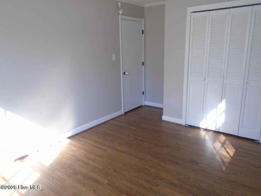 1209 Logan Ct - Photo 7 of 10