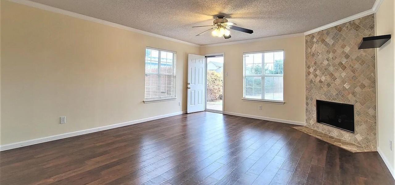 1625 79th Pl - Photo 6 of 13