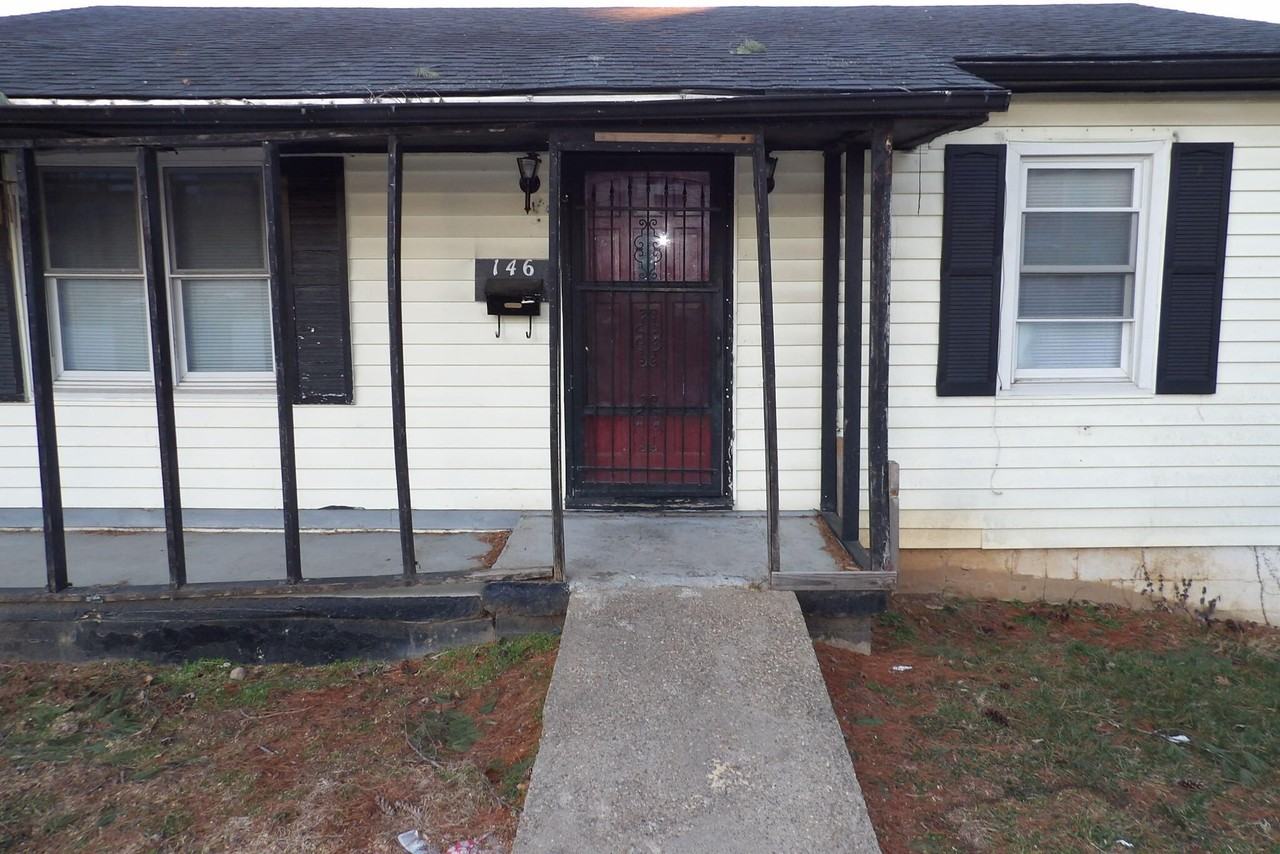 146 Allnutt Dr - Photo 2 of 50