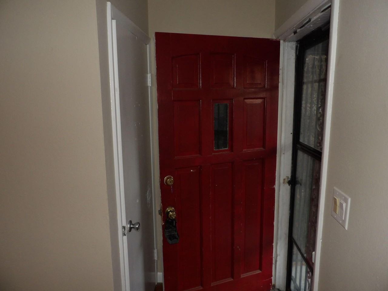 146 Allnutt Dr - Photo 6 of 50