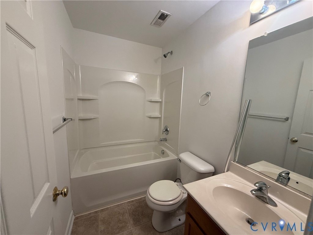 3501 Thornsett Dr - Photo 4 of 7