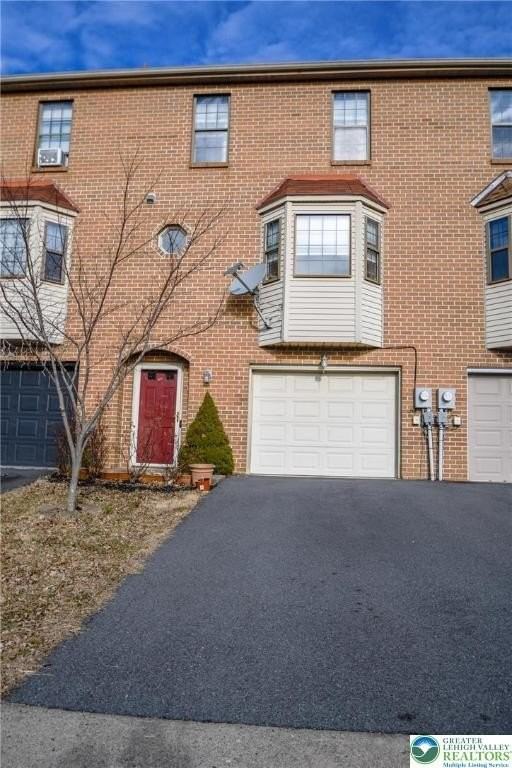 2505 Madison Ave - Photo 2 of 31