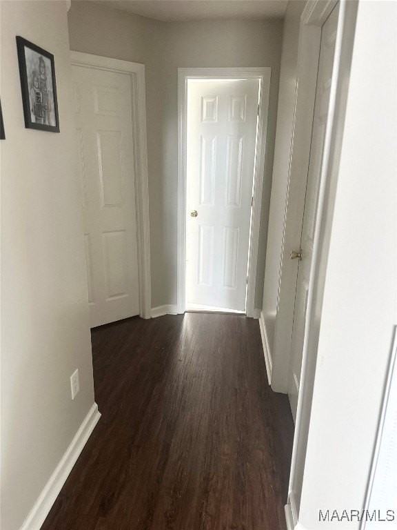 7528 Pinnacle Ct - Photo 7 of 8