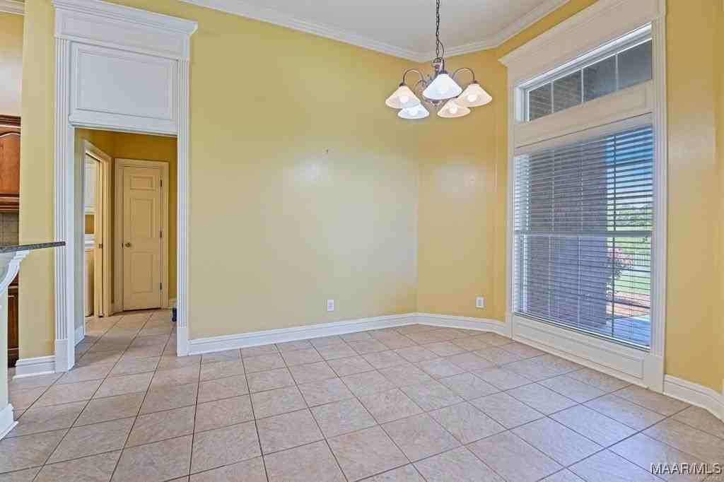 8318 Chadburn Way - Photo 7 of 41