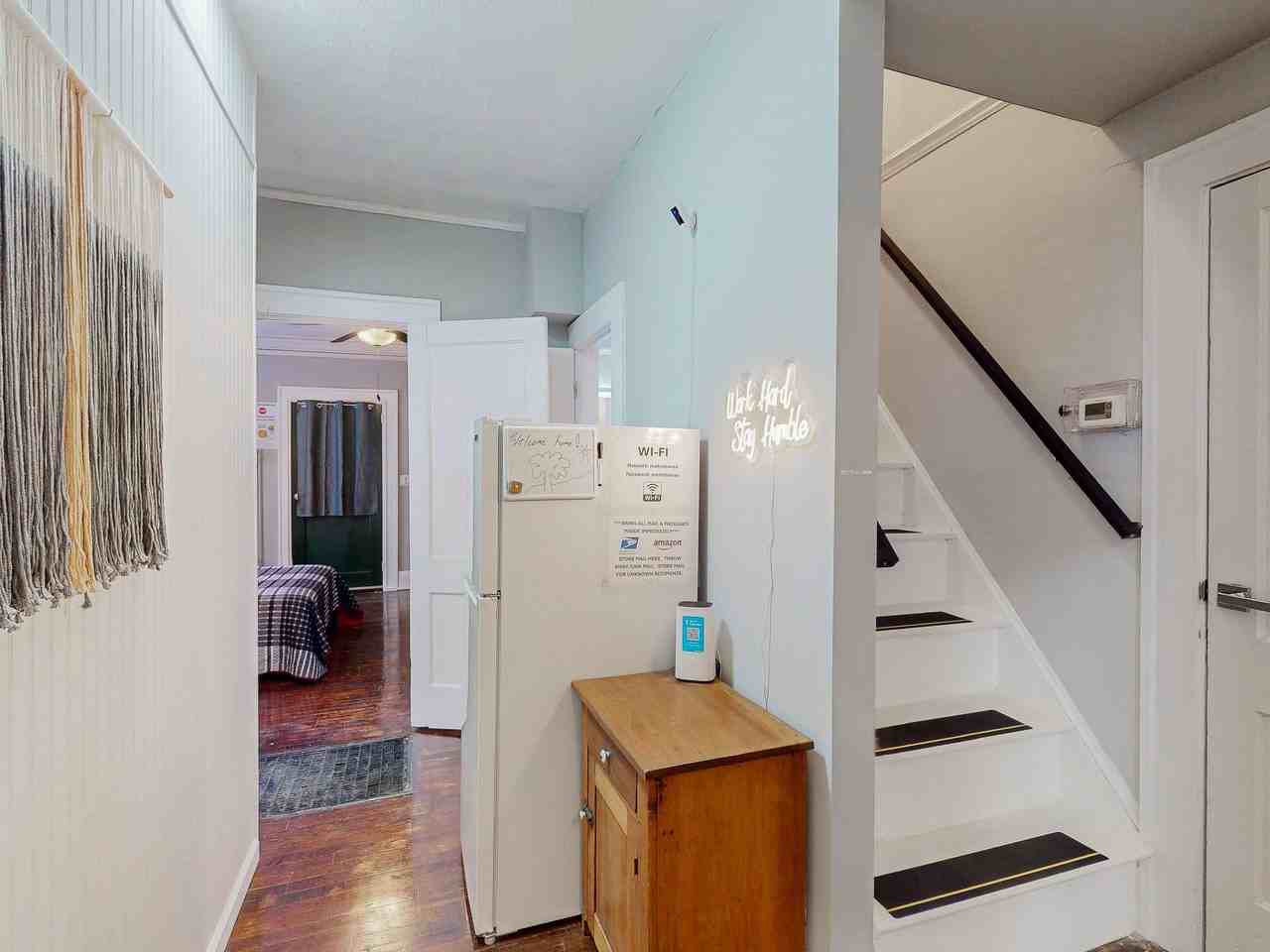 Metropolitan Pkwy Sw - Photo 2 of 18