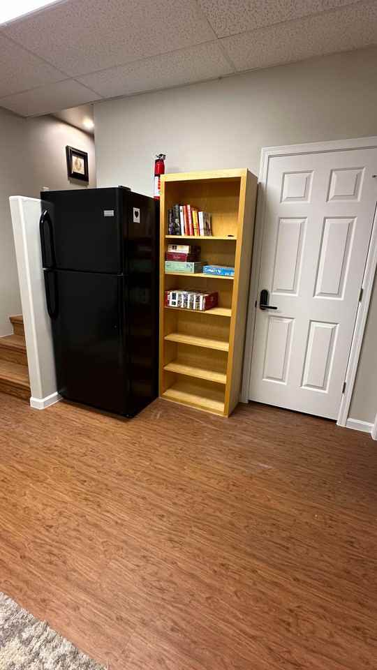 E Ivyglen St - Photo 4 of 29