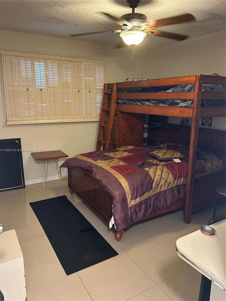 6200 Nw 44th St #312 - Photo 6 of 12