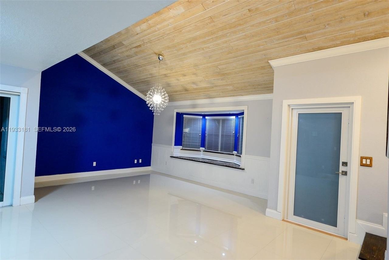 14471 Sw 139th Avenue Cir W #14471 - Photo 5 of 39