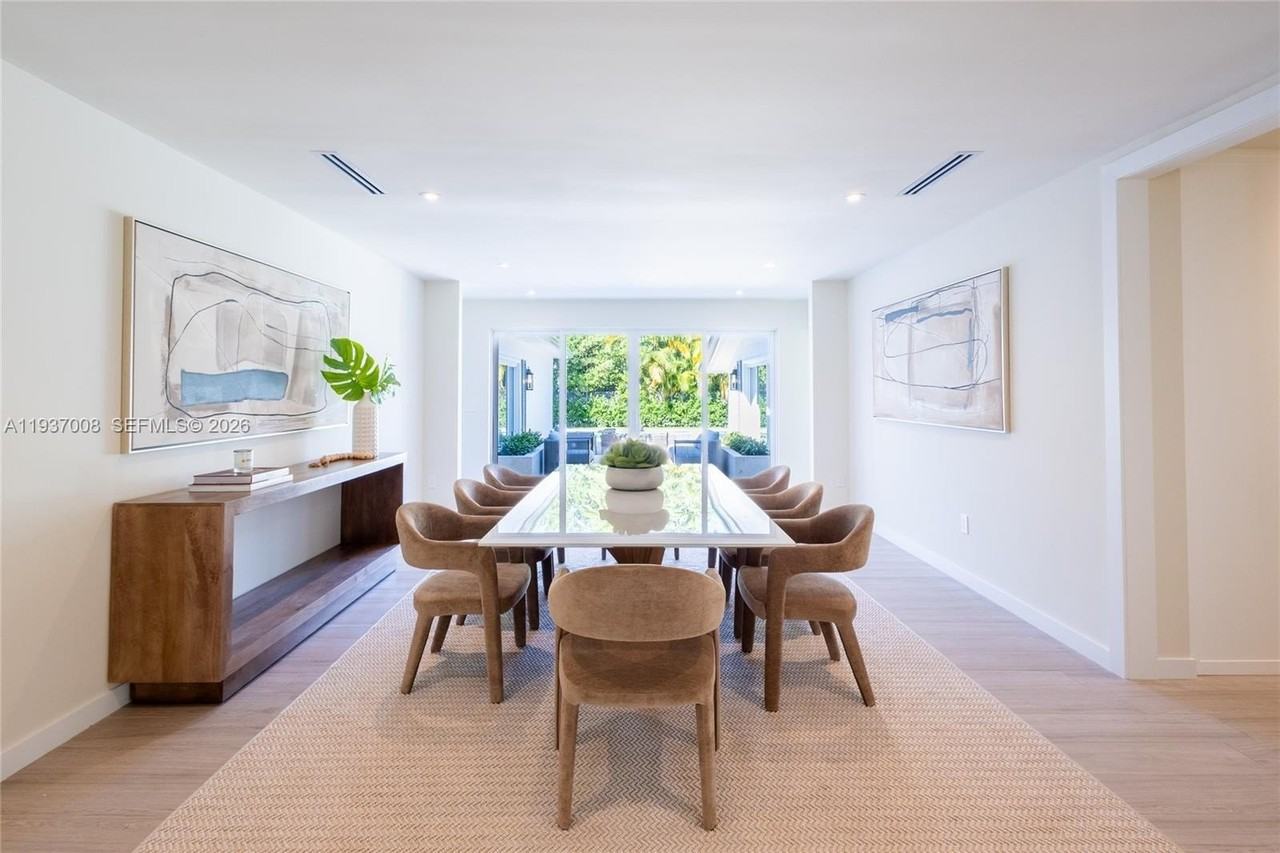 4520 Sabal Palm Rd - Photo 2 of 22