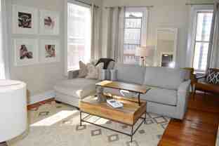 438 Hanover St #3B - Photo 1 of 1