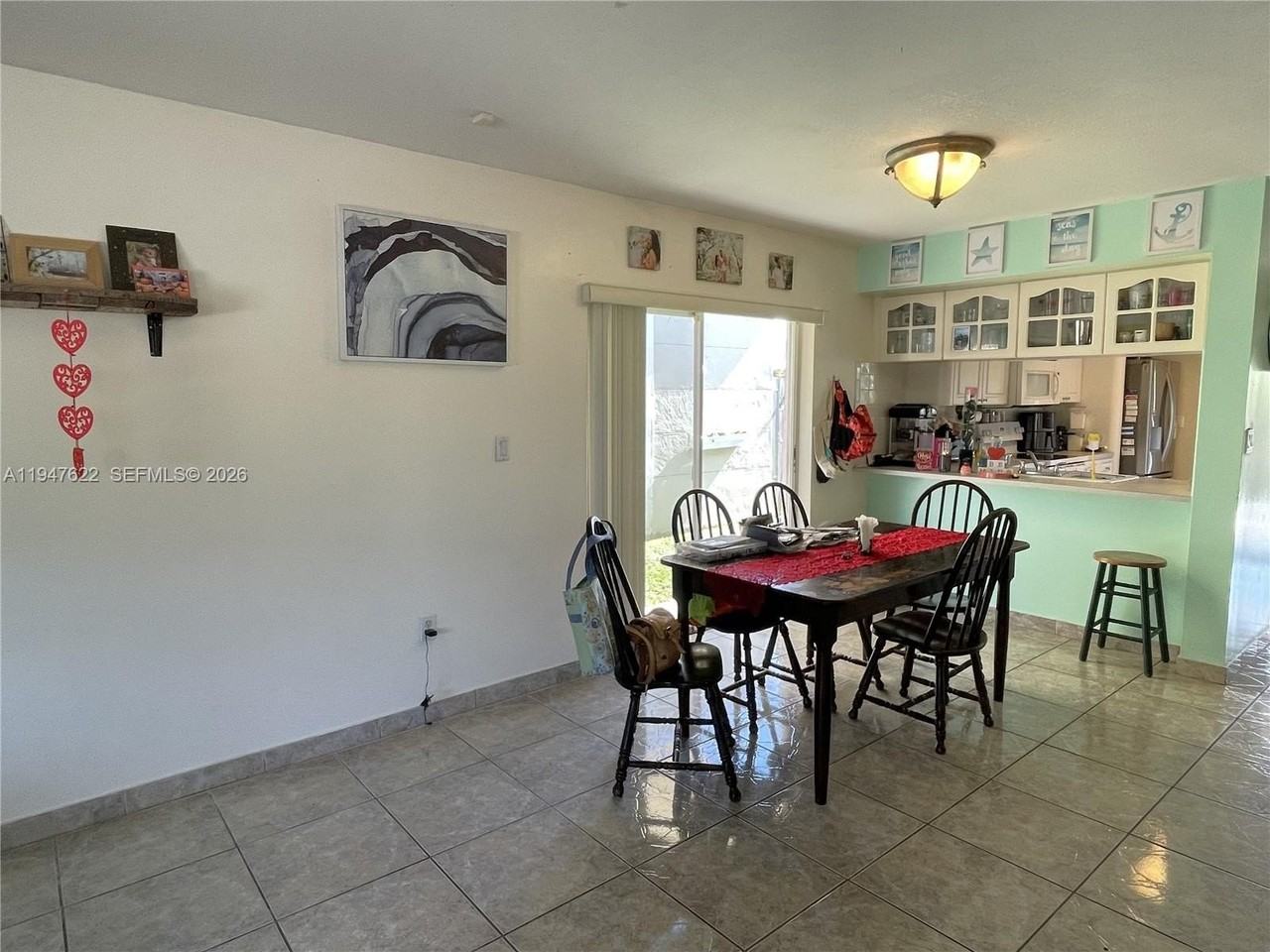 9810 Sw 222nd Ter - Photo 6 of 29