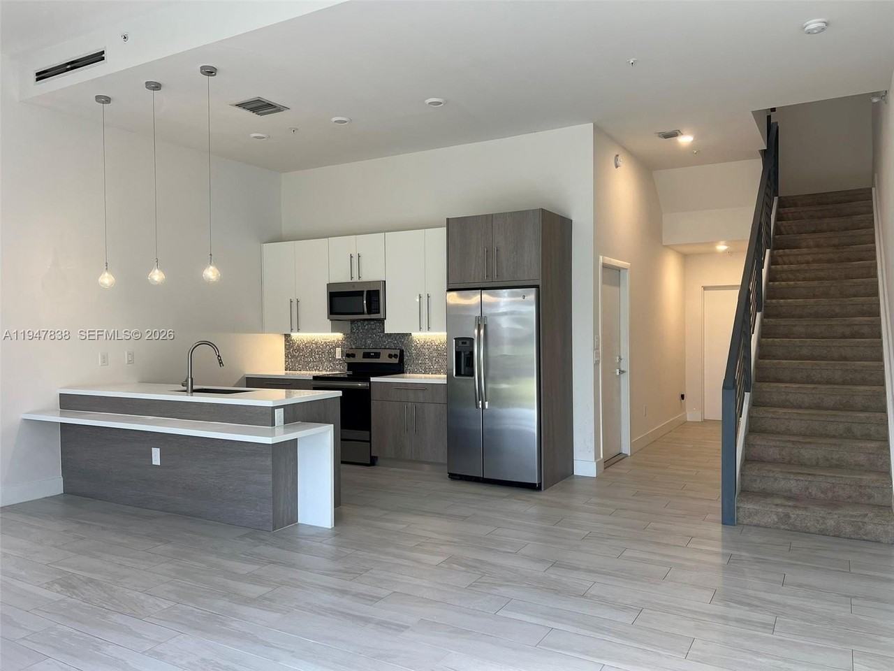 4416 Nw 9th St #4416 - Photo 6 of 50