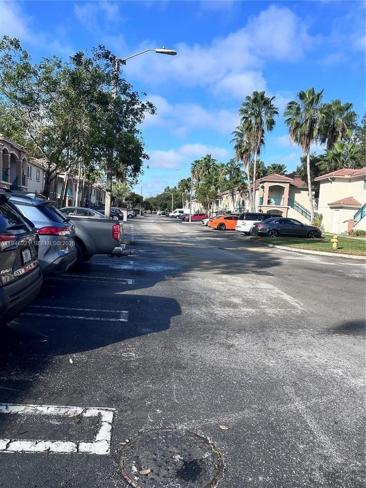 1270 Se 31st Ct #101-35 - Photo 2 of 20