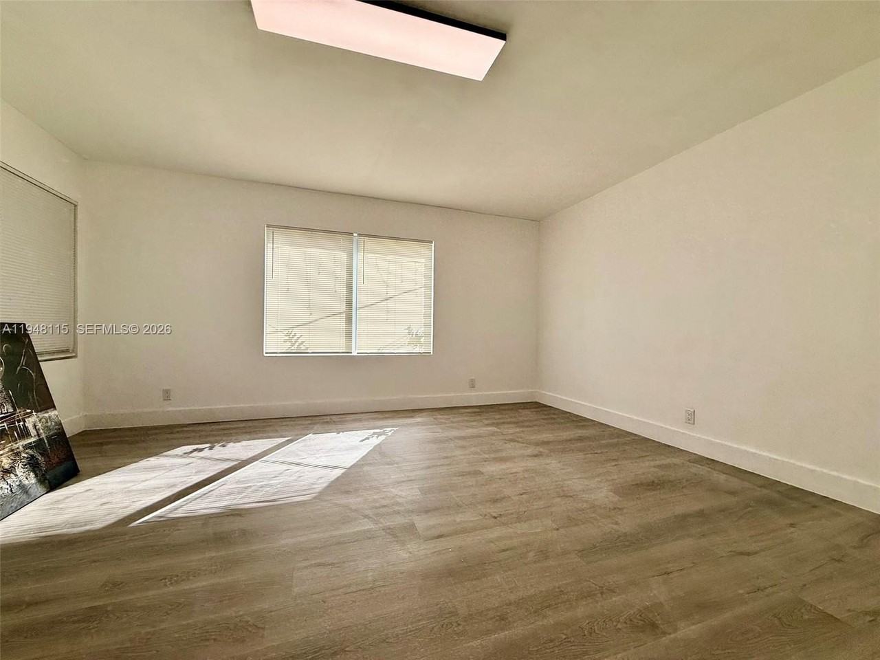 1845 Dixieanna St #1 - Photo 7 of 13