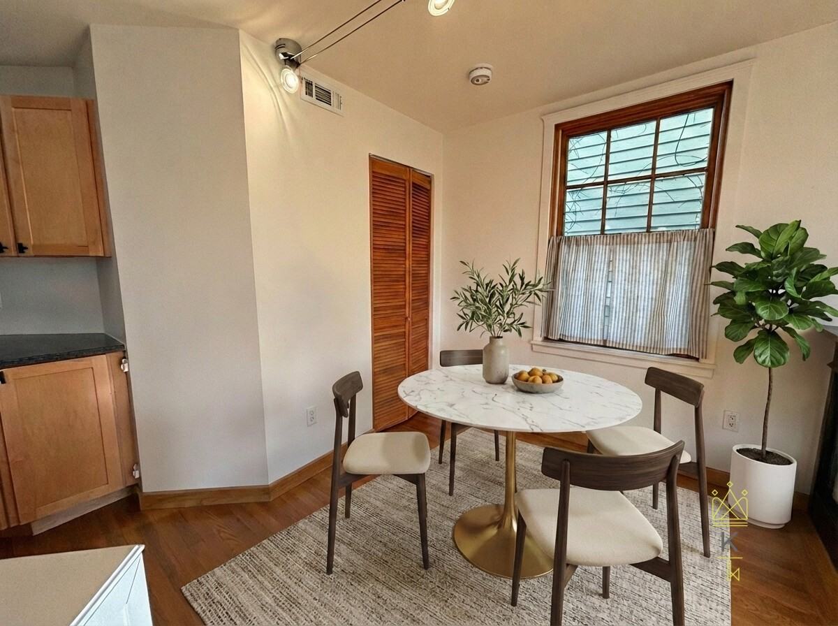 40 Baxter St #6 - Photo 3 of 9