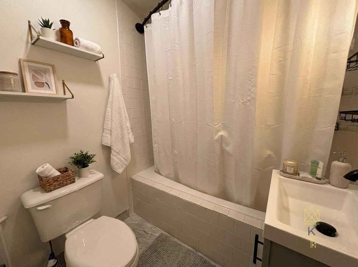 40 Baxter St #6 - Photo 5 of 9