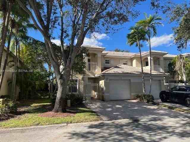 2130 Nw 171st Ter #2130 - Photo 3 of 47