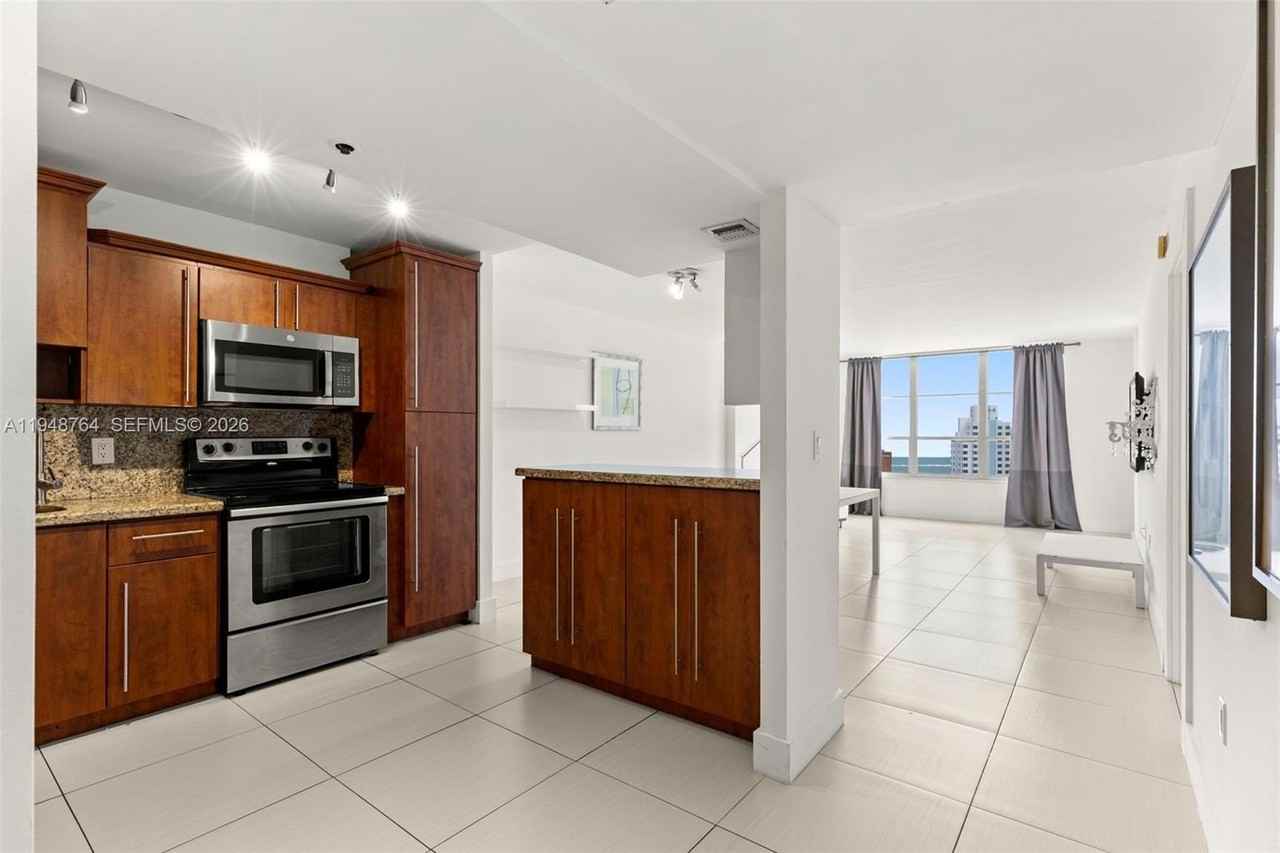 4101 Pine Tree Dr #1420 - Photo 7 of 13