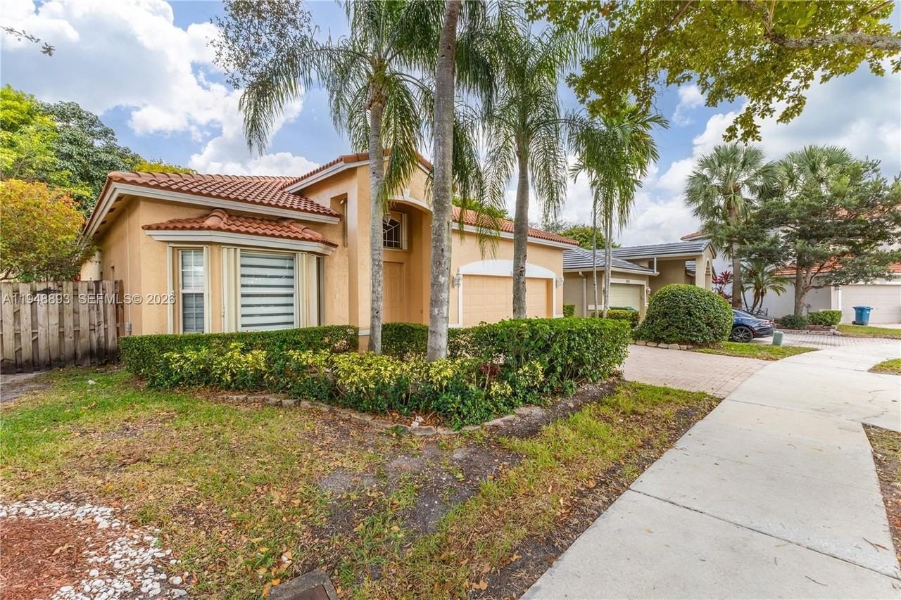 16310 Sapphire Dr #0 - Photo 2 of 44