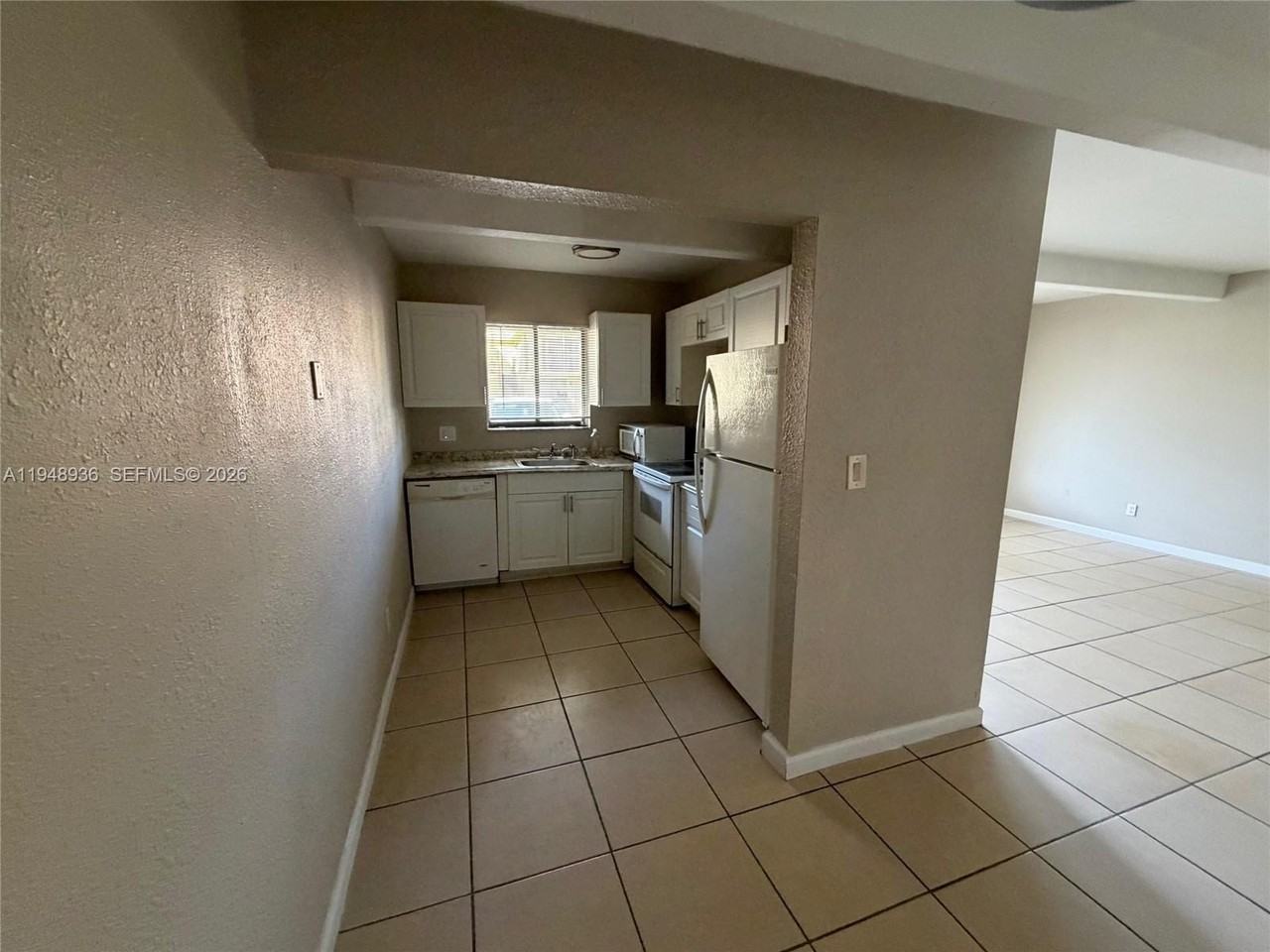 1025 S Flagler Ave #802 - Photo 2 of 8