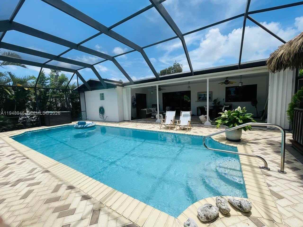 2827 Mckinley St #0 - Photo 6 of 9