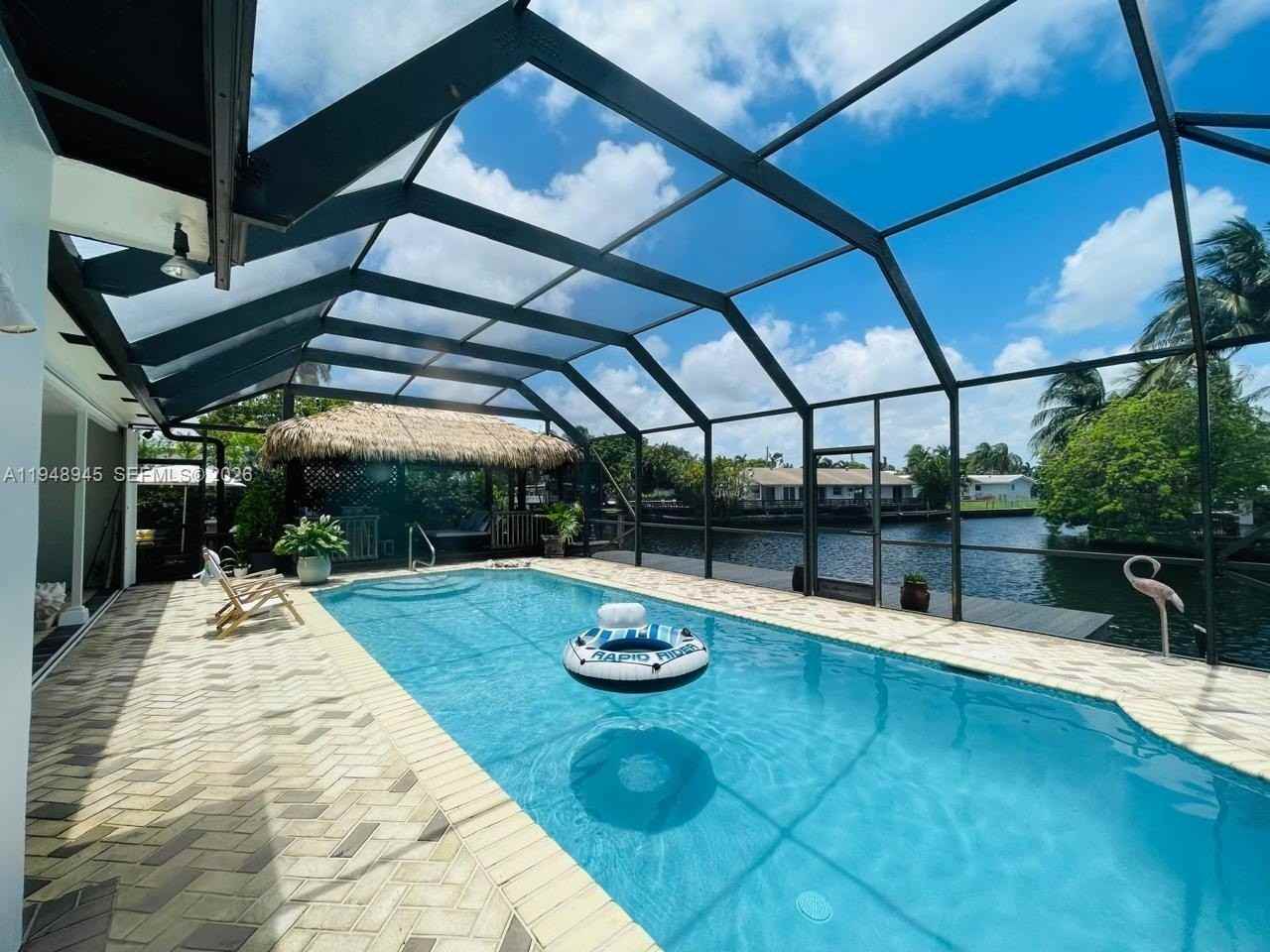 2827 Mckinley St #0 - Photo 7 of 9