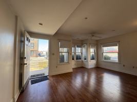 featured image of 8 Glencoe St #1