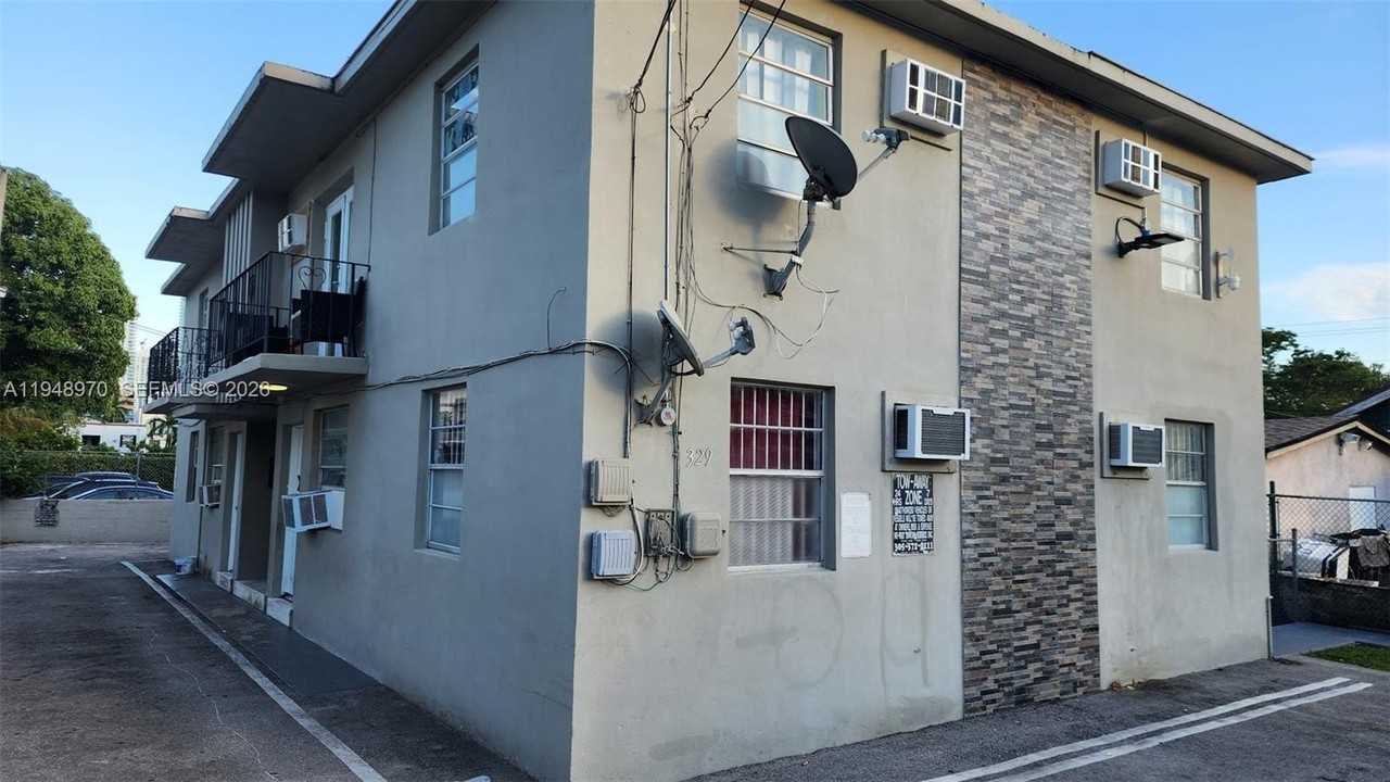 329 Sw 6th Ave #2 - Photo 2 of 16