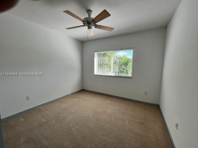 1932 Se 24th Ave - Photo 6 of 7