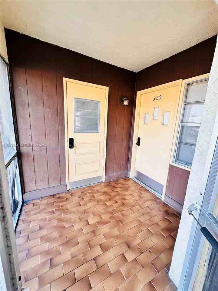 2060 Nw 81st Ave #329 - Photo 7 of 11