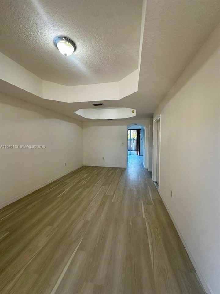 15205 Sw 30th Ter #15205 - Photo 3 of 34