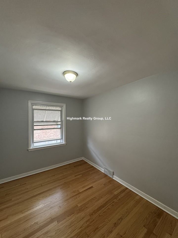 9138 Keating Ave #1SA - Photo 7 of 13
