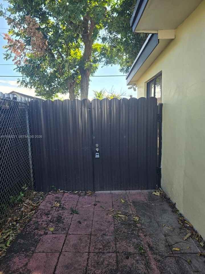 1220 Nw 180th Ter #1220 - Photo 2 of 8