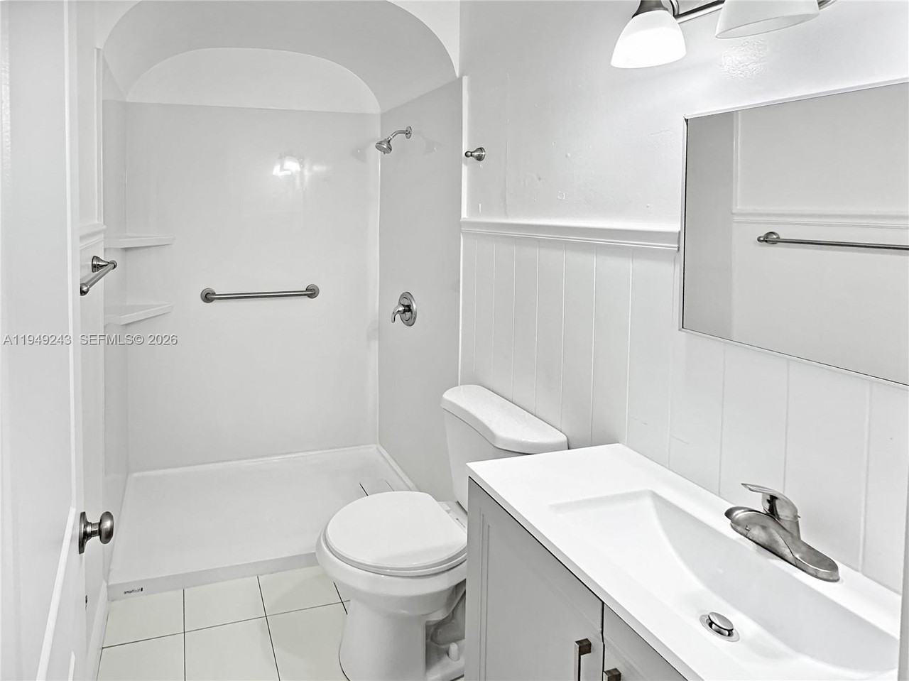 1834 Harding St #1 - Photo 6 of 6