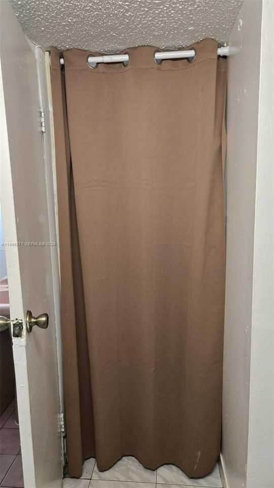 2340 Sw 11th St #0 - Photo 7 of 24